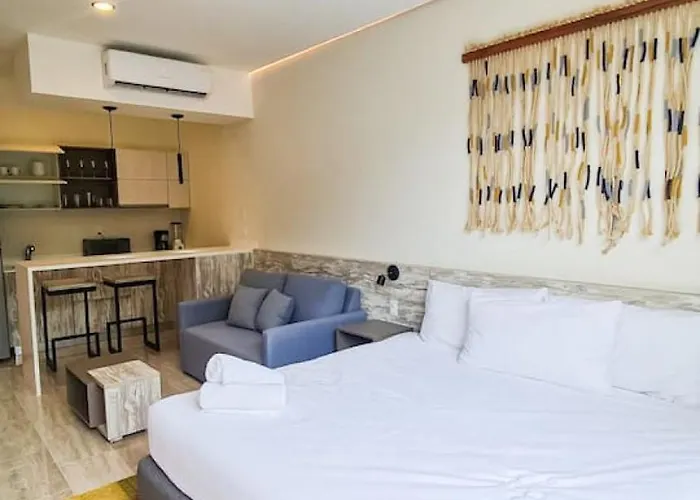 Bora Near & Town Free Club Apartment *